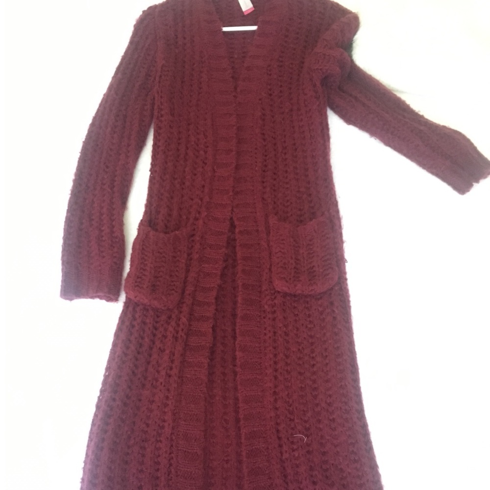 Cardigan. - Picture 3 of 4